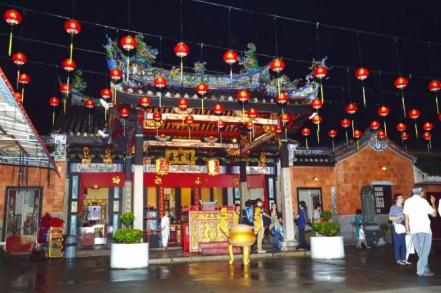 ماذا تعرف عن معبد الأفعى في مدينة بينانج؟
