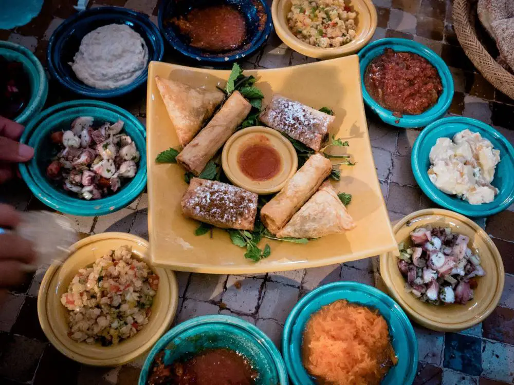 طعام مغربي تقليدي