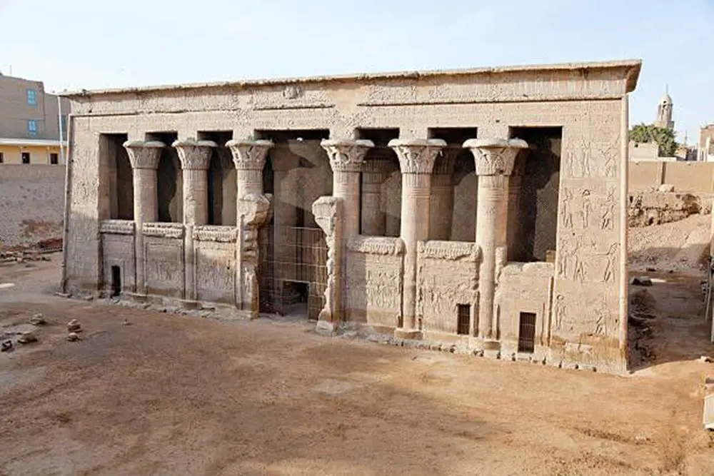 معبد خنوم